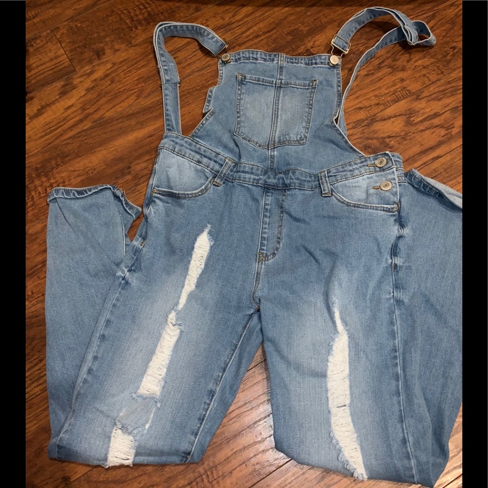 NWT Ragstock lightwash distressed overalls size L